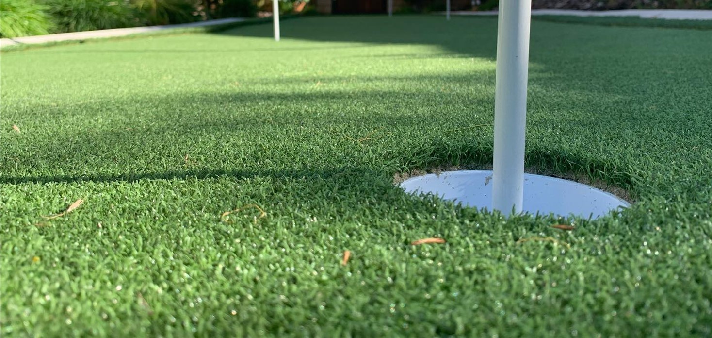 Artificial Grass Putting Greens, Green-R Turf of Coachella Valley